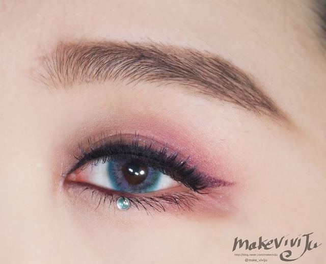 สี คอนแทคเลนส์, ไอเดียแต่งตา, คอนแทคเลนส์สีเทา, คอนแทคเลนส์สีน้ำตาล, คอนแทคเลนส์ตาฝรั่ง, คอนแทคเลนส์ธรรมชาติ, คอนแทคเลนส์สีฟ้า, คอนแทคเลนส์สีเขียว, บิ๊กอาย, บิ๊กอายสีฟ้า, บิ๊กอายตาโต, บิ๊กอายสีเทา