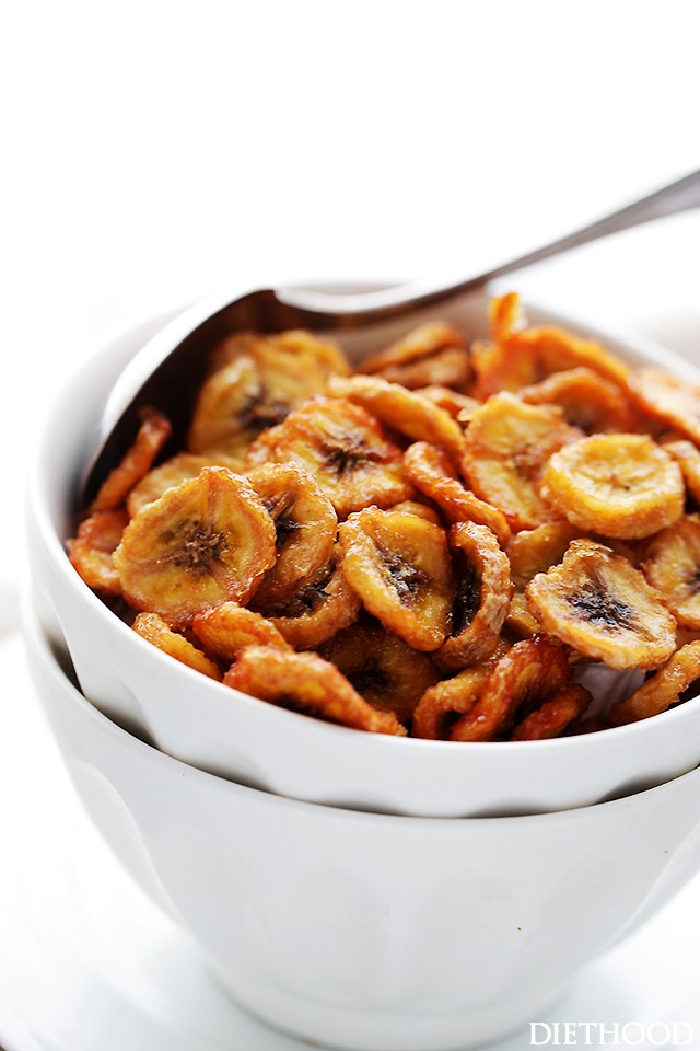 1530460389 baked bananas chips