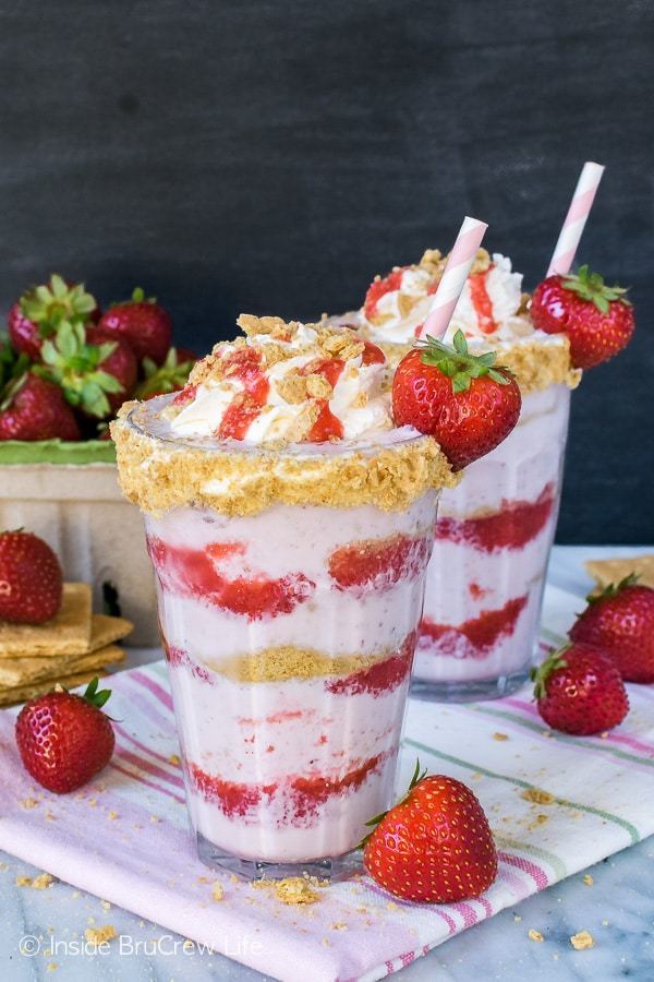 1531037890 strawberry cheesecake milkshakes 8 1