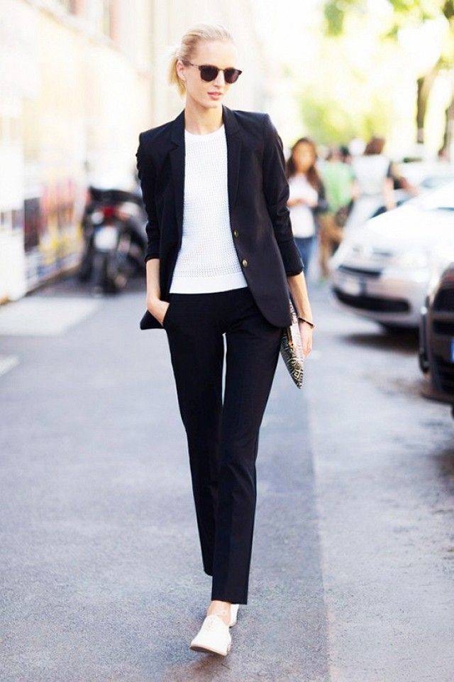 1450623094 office outfit with loafers