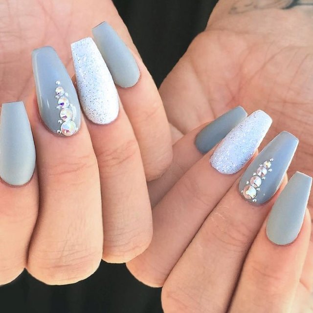 1534050149 1517260256 664 21 outstanding classy nails ideas for your ravishing look