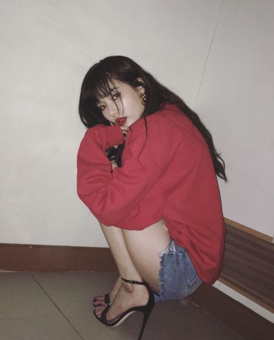วิธีอ่อยผู้ชาย, จีบหนุ่ม, มุขจีบผู้ชาย, มุกจีบชาย, จีบผู้ชายก่อน, วิธีอ่อยเนียนๆ, วิธีอ่อยของผู้หญิง, สวยยังโสด