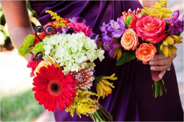 1536043868 mexican bridal bouquets via three drops of sunshine