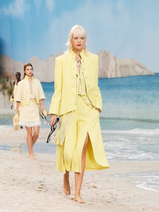 1538758332 chanel runway show ss19 review 269194 1538521309034 image.750x0c