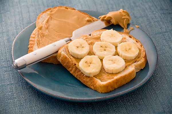 1539846578 pb banana toast