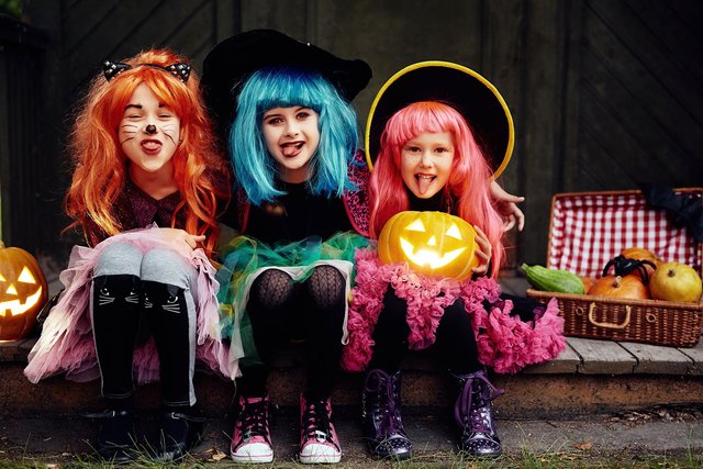 1540840886 00 things about halloween girls costumes