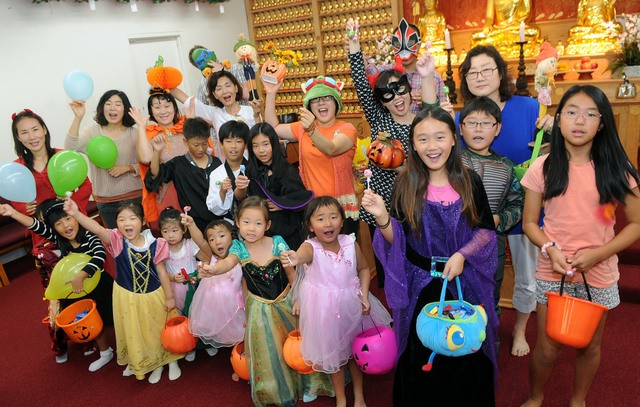 1540842174 a04 1031 halloween