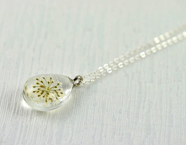 1540943546 white real flower teardrop necklace white dried flower necklace pressed flower silver drop necklace terrarium glass necklace jewellery 5afa5523