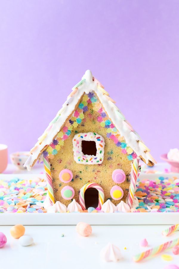1542179603 funfetti gingerbread house studio diy 1534875976