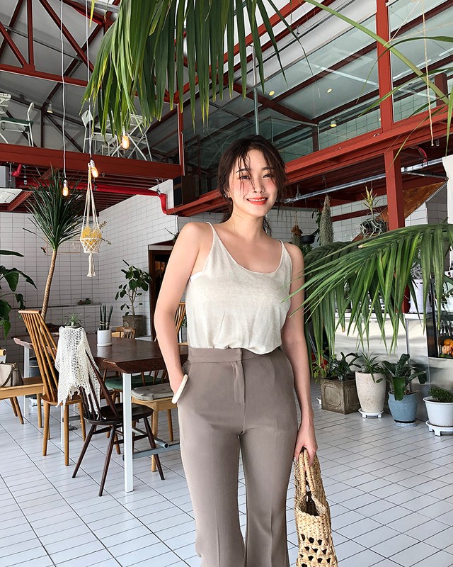 แฟชั่นสาวออฟฟิศ,แฟชั่นสาววัยทำงาน,สาวออฟฟิศ,แต่งตัวยังไงให้ดูไม่แก่,แต่งตัวยังไงไม่ให้ดูป้า