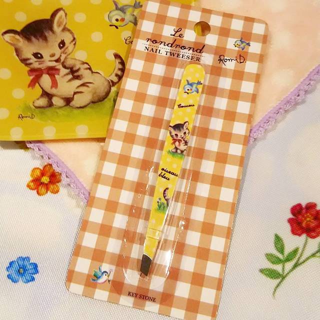 ทริคแต่งหน้า,ทริคแต่งหน้าแปลกๆ,อุปกรณ์แต่งหน้า,อุปกรณ์ความงาม