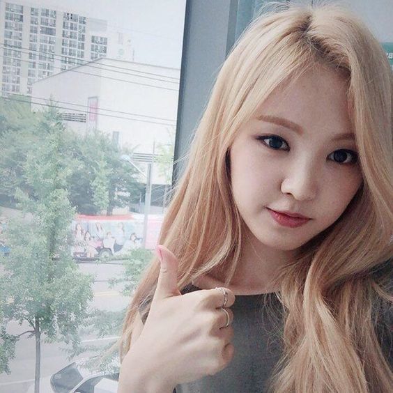 สีผมที่ทําให้หน้าสว่าง, สีี ผม ที่ ทำ ให้ หน้า ขาว
