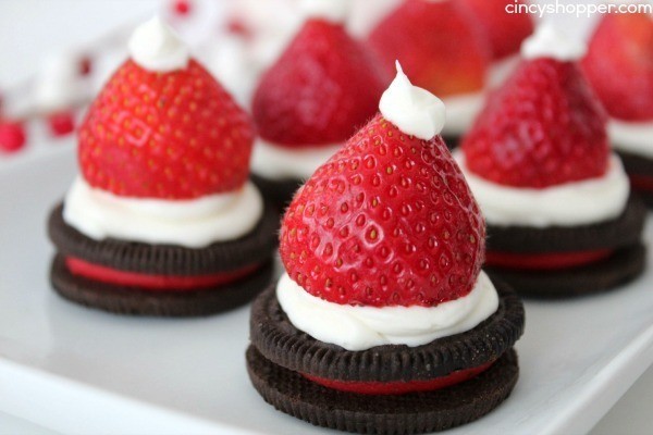 1543733768 santa hat oreos recipe 4