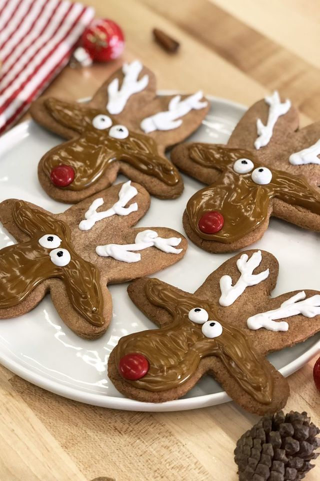 1543989840 reindeer cookie cutter hacks