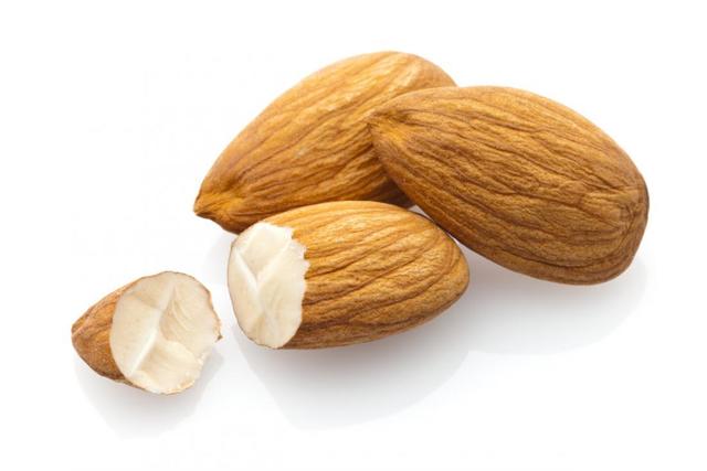 1545189440 three almonds