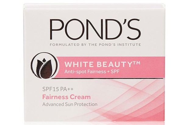 1547181913 2. ponds white beauty anti spot fairness spf 15 pa fairness cream