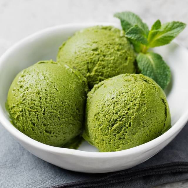 1552442770 matcha green tea ice cream