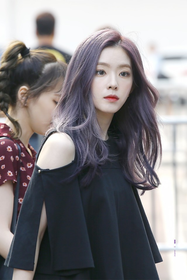 สีผมสําหรับคนผิวขาวเหลือง ผมสีประกายอมม่วง