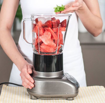 1554027284 blender watermelon strawberry mint