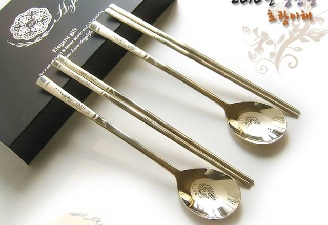 1454303485 korean traditional spoon and chopstick set tiger 1980 gift shop malaysia singapore indonesia 3