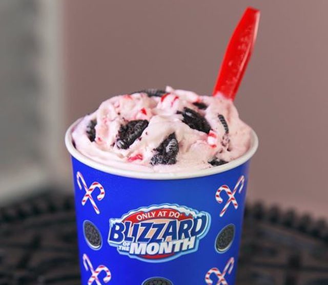 1555170350 dairy queen candy cane oreo blizzard