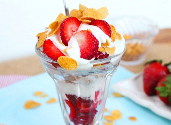 1556082223 1 strawberries and whipped cream with a crunch