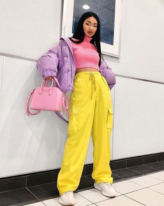 ชุดนีออน สีนีออน เสืื้อนีออน เสื้อม่วงนีออน แฟชั่นนีออน