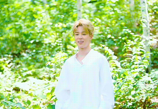 1557931803 jimin outdoor heart
