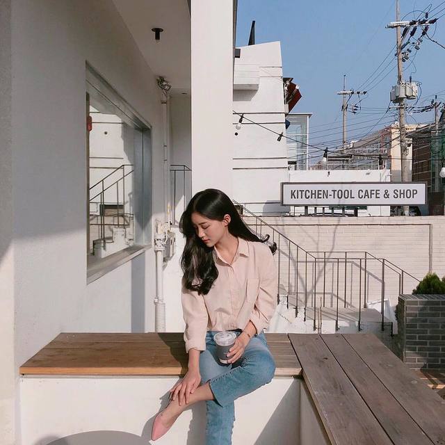 ไอเดียท่าโพส ถ่ายรูป ไอเดียถ่ายรูป สไตล์เกาหลี