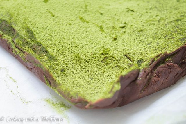 1560227157 matcha green tea chocolate fudge 7 768x512