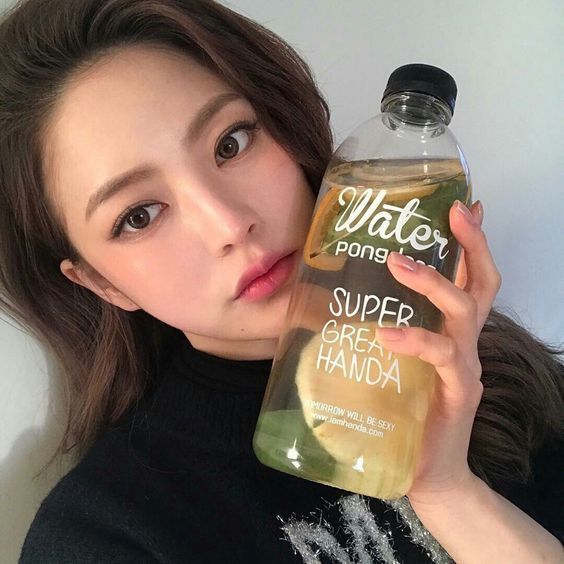 1560524725