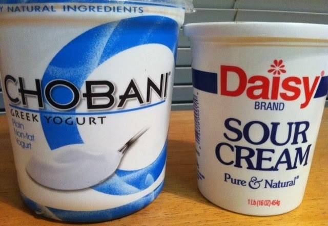 1455261890 greek yogurt vs sour cream