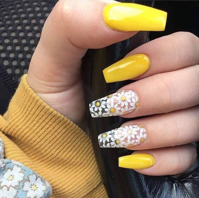 1561101477 35 easy cute yellow nail ideas art design