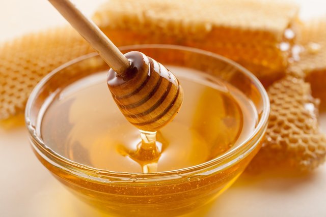 1565141147 gesunder honig