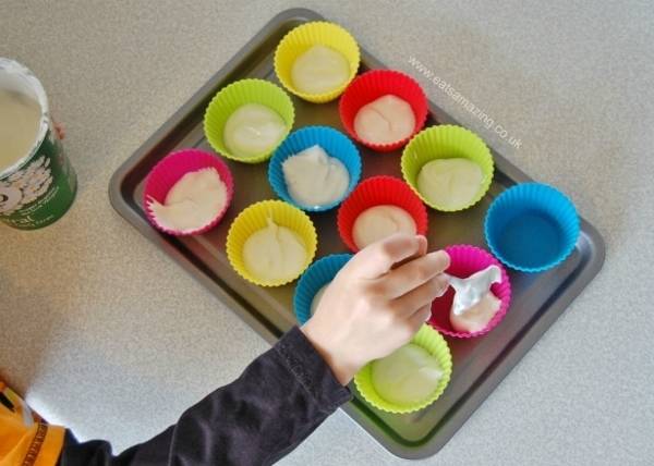 1455867001 eats amazing uk frozen fruity yoghurt bites child friendly recipe