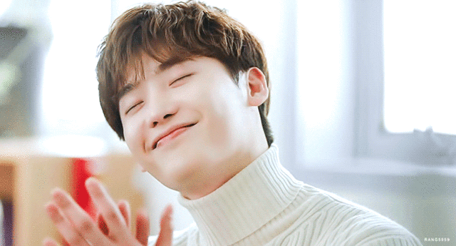 ความรัก,คู่รัก,แอบชอบ,รักในออฟฟิศ,รักในวัยทำงาน,ความรักสาวออฟฟิศ,เขาแอบชอบเรามั้ย,ผู้ชายแอบชอบดูยังไง