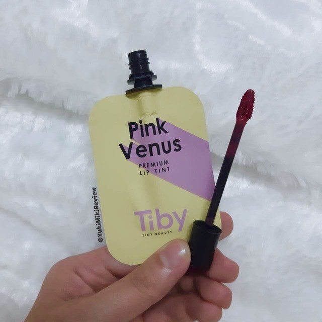 1574128076 10936118976650