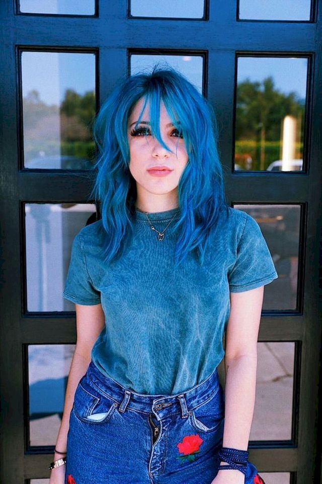 1579073181 65 awesome blue hair color ideas 27