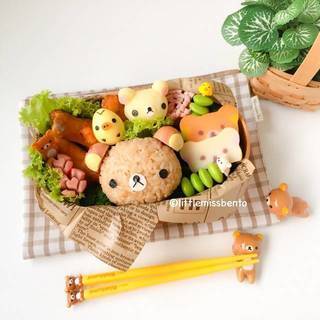 รวมไอเดีย ข้าวกล่องมุ้งมิ้ง 'Rilakkuma' เจ้าหมีจอมขี้เกียจ
