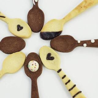 เมนู 'Shortbread Spoon Cookies' คุกกี้ช้อนกินได้ น่ารักมุ้งมิ้ง (・ω<)