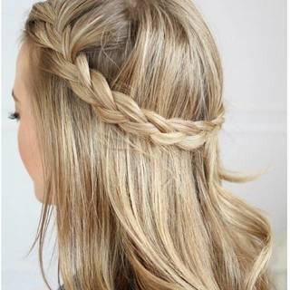 10 ทรงผมเปียสวยๆ ทำได้ทุกวัน "Half Updo Braid"