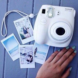 รวม ไอเดียถ่ายภาพ จาก กล้องโพลารอยด์ (Instant Film Camera)