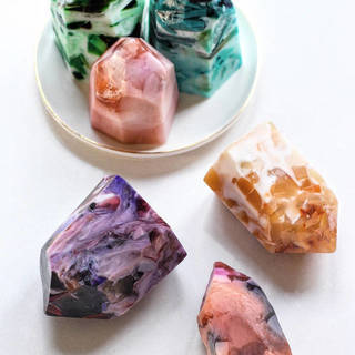 DIY ไอเดียสุดเก๋ สบู่หินอัญมณี สวยจนไม่กล้าใช้