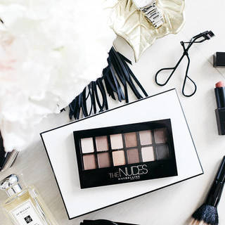 Review MAYBELLINE NUDES PALETTE จากบล็อกเกอร์ชื่อดัง