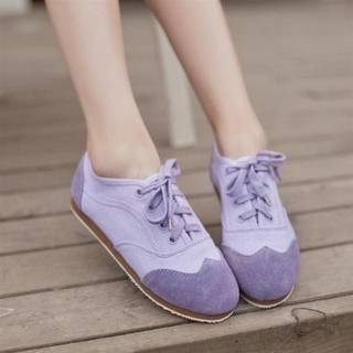 รวมทุกไลฟ์สไตล์ ของรองเท้าผ้าใบสีม่วง