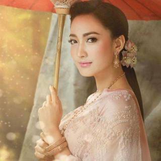 ้ว้าวแรง! นางเอกตัวแม่แห่งวงการพร้อมใจกันใส่ 'ชุดไทยแต่งงาน' สวยสง่า