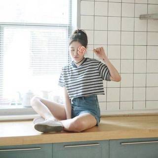 29 แฟชั่น 'เสื้อลายขวาง' สวย เท่ รับ Summer