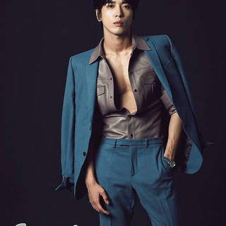 12 ไอดอลชายที่ดูดีในชุดสูท (ver. ลีดเดอร์!)