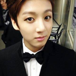 12 ไอดอลชายที่ดูดีในชุดสูท (ver. มักเน่!)