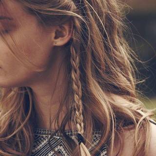 ทรงผมเปีย เซอร์ๆ สไตล์Boho ที่สาวๆต้องลอง